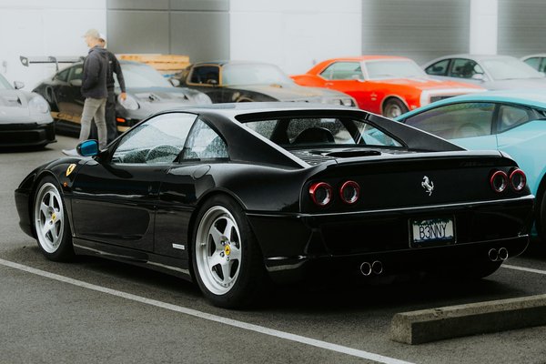 Quels types de financement existent pour les jeunes conducteurs qui achètent leur première voiture?